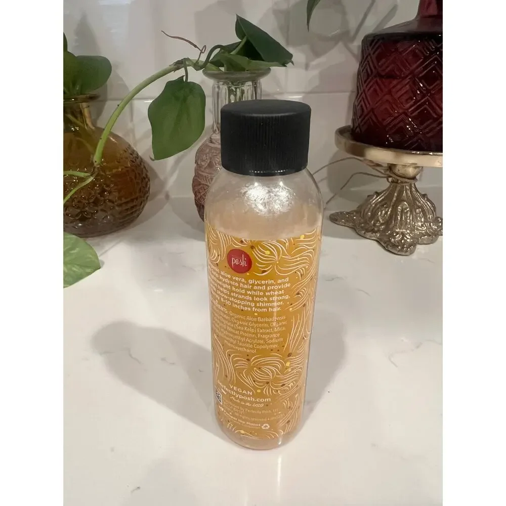 Perfectly Posh Puttin’ On the Spritz Shimmer Finishing Spray 4 oz Retired